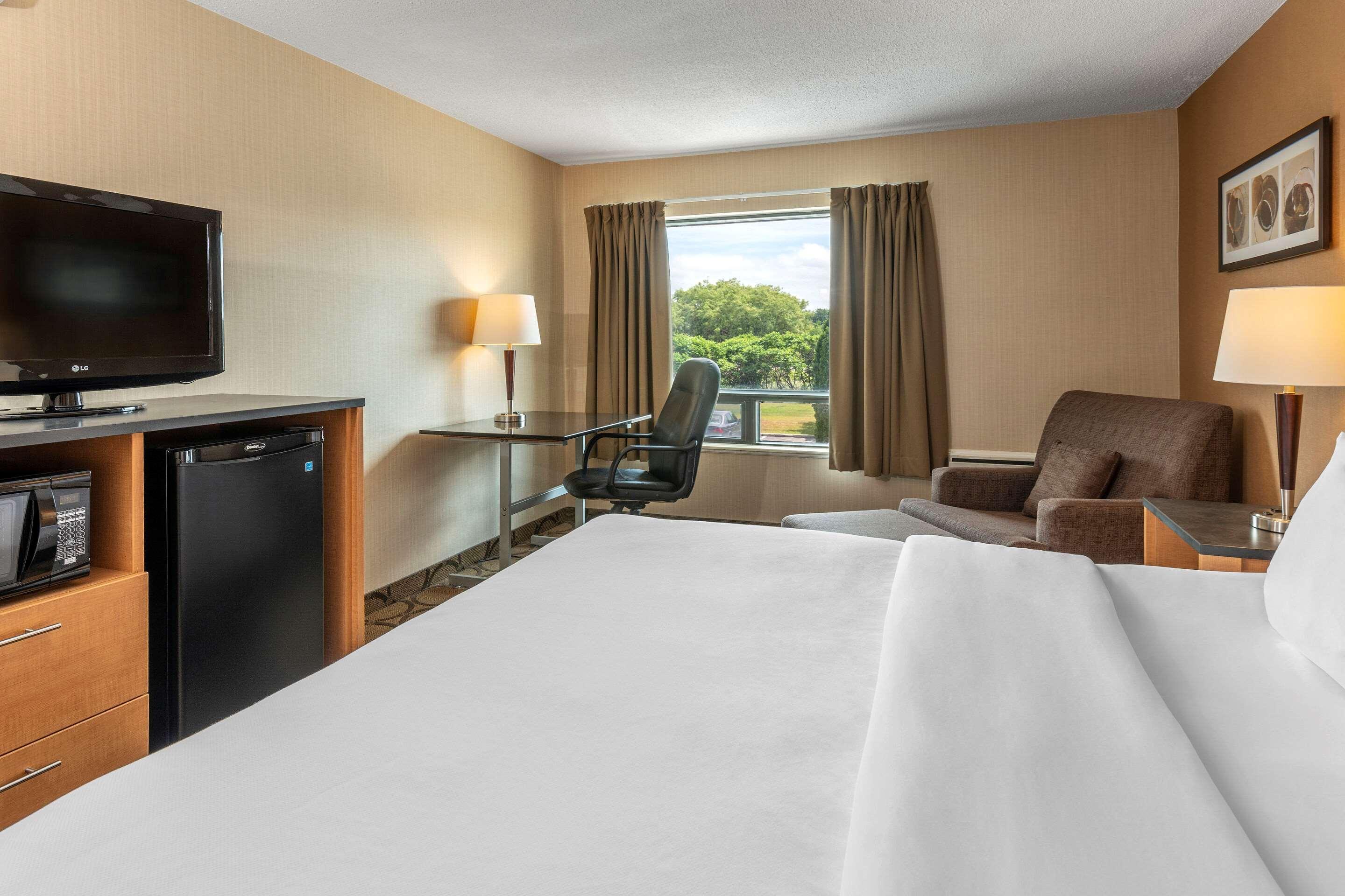 Comfort Inn Sept-Iles Exterior foto